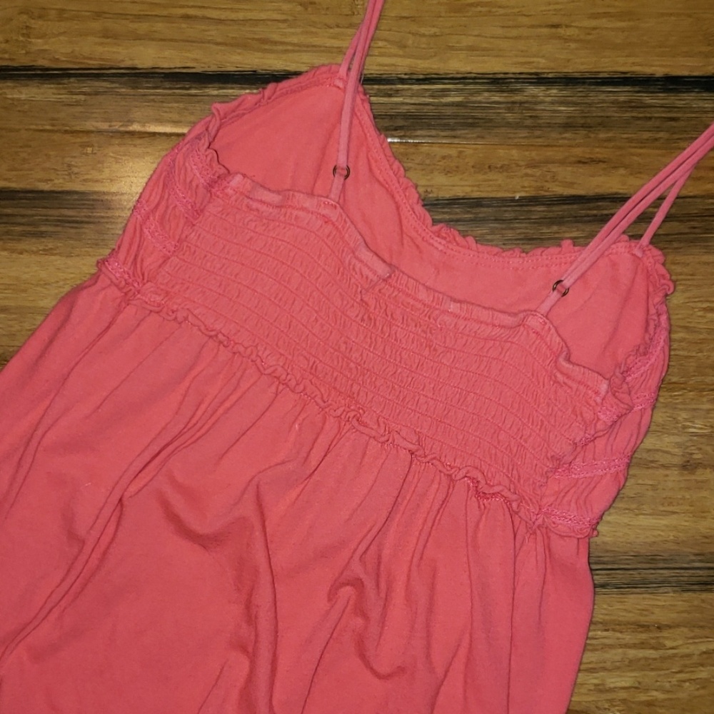 Pink Tank - Picture 3 of 3